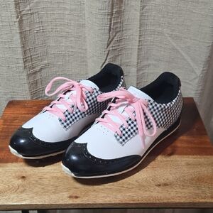 Stylish Black and White ADIDAS Ladies Golf Shoes with Pink Laces - 8M